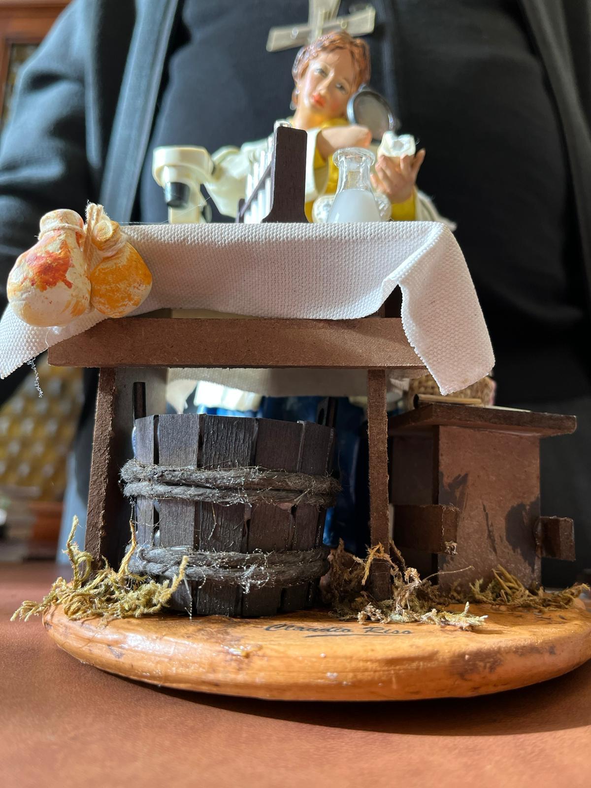 Presepe 2024, l’artigiana casearia simbolo della qualità Made in Italy