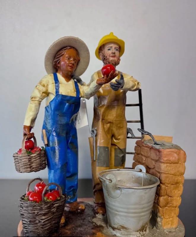 La statuina del Presepe 2026: il lavoro che costruisce comunità